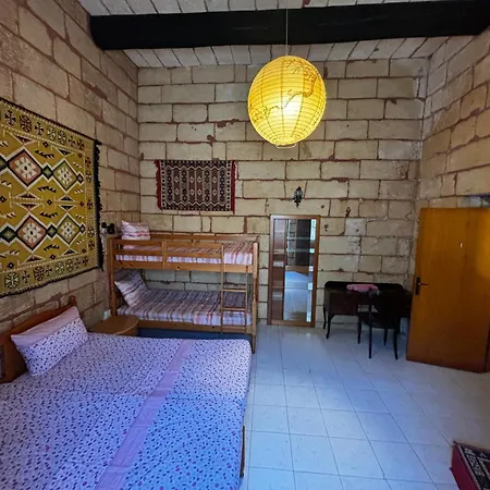 Medieval Vista In Nadur, Gozo Homestay